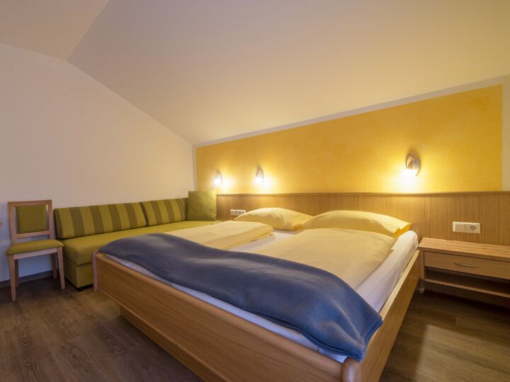 Apartment Eselstein, 2nd bedroom at the Oberfuchs