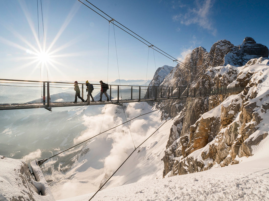The suspension bridge on the Dachstein